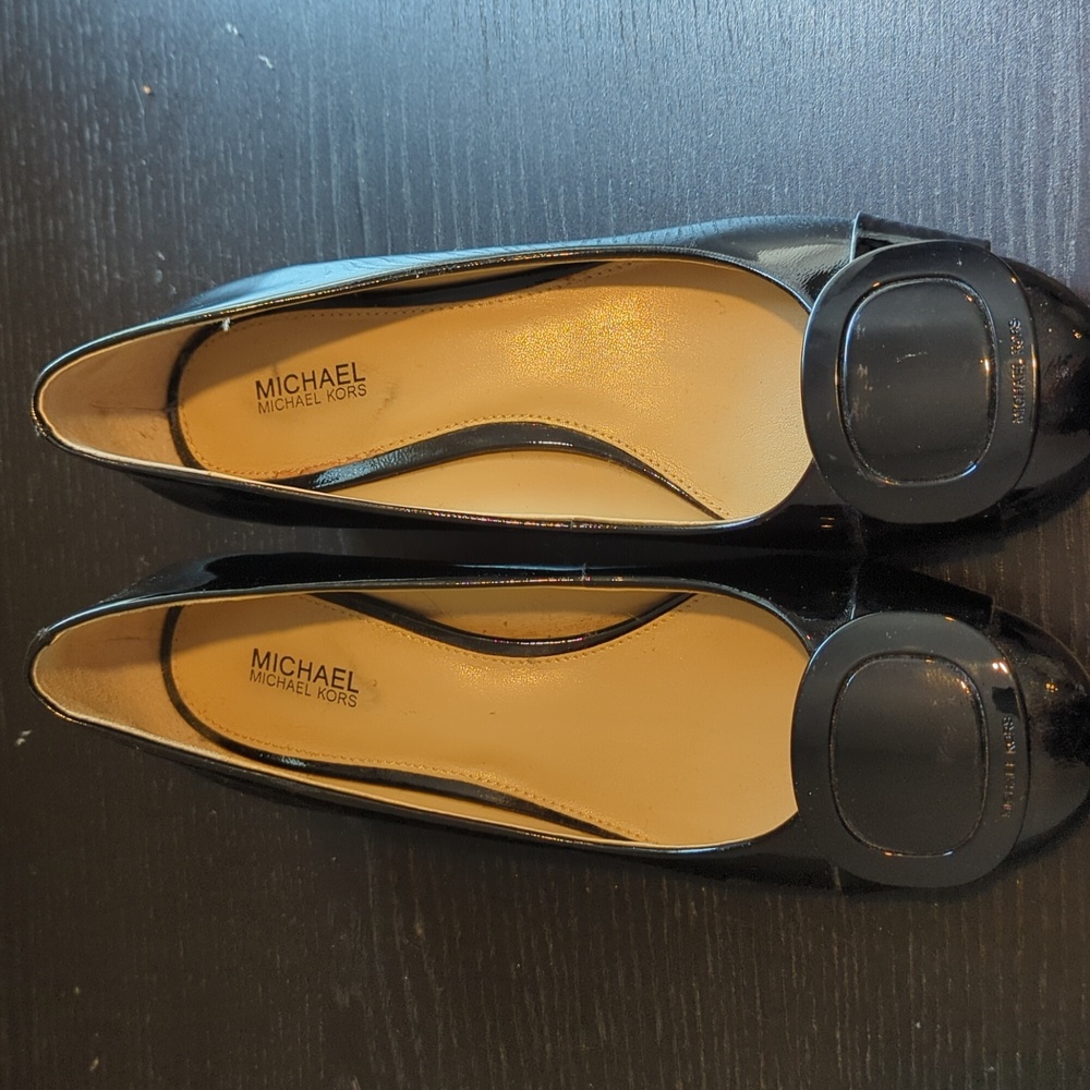 Shoes - Picture 2 of 3
